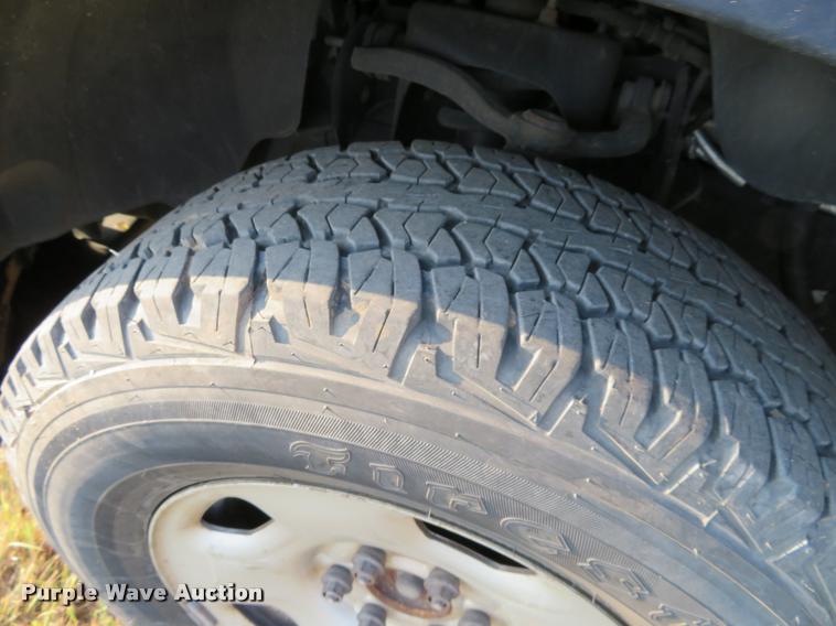 image for item L2255 2009 Ford F150 SuperCrew pickup truck