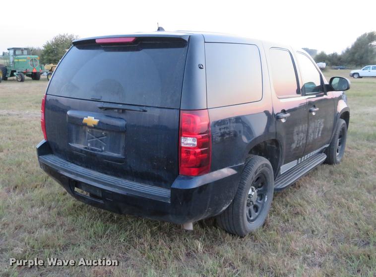 image for item L2256 2014 Chevrolet Tahoe Police SUV
