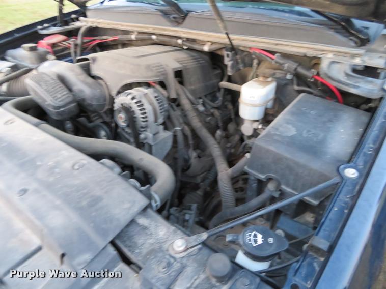 image for item L2256 2014 Chevrolet Tahoe Police SUV