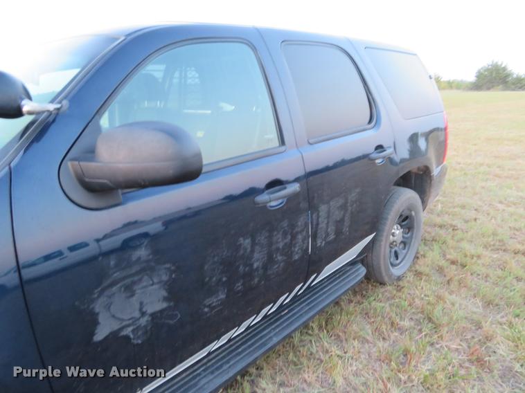 image for item L2256 2014 Chevrolet Tahoe Police SUV