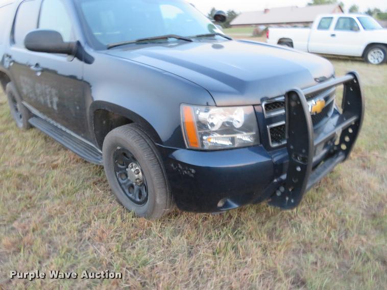 image for item L2256 2014 Chevrolet Tahoe Police SUV