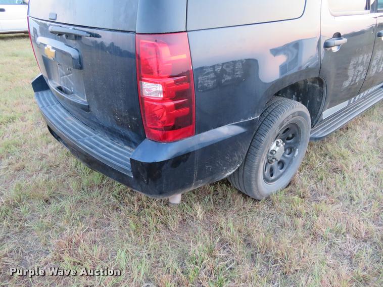 image for item L2256 2014 Chevrolet Tahoe Police SUV