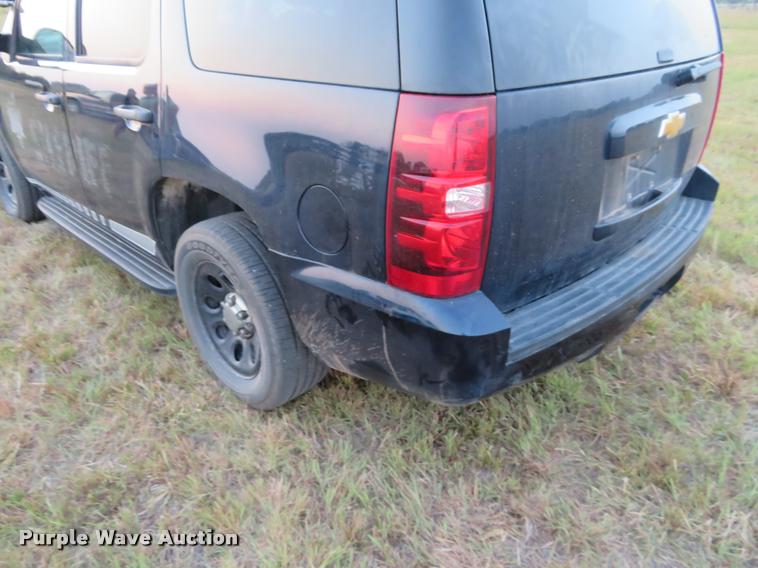 image for item L2256 2014 Chevrolet Tahoe Police SUV