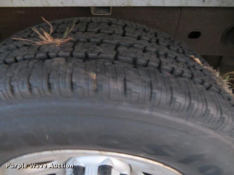 image for item L2259 2005 Chevrolet Silverado 1500 Ext. Cab pickup truck