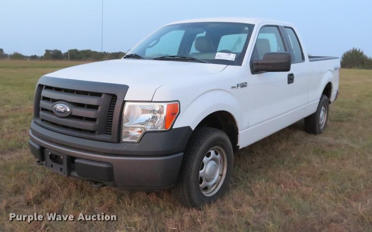 image for item L2260 2010 Ford F150 SuperCab pickup truck