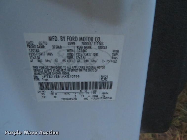 image for item L2260 2010 Ford F150 SuperCab pickup truck