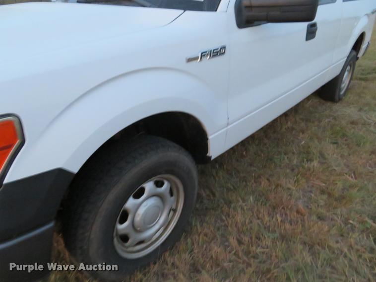 image for item L2260 2010 Ford F150 SuperCab pickup truck