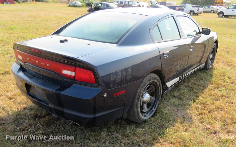 image for item L2261 2012 Dodge Charger Police