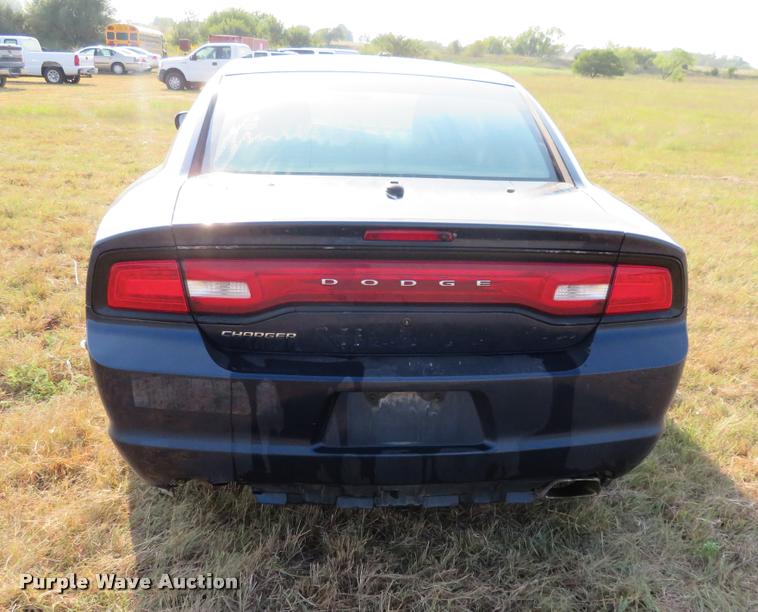 image for item L2261 2012 Dodge Charger Police