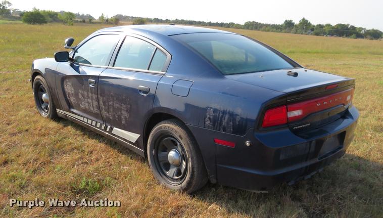 image for item L2261 2012 Dodge Charger Police