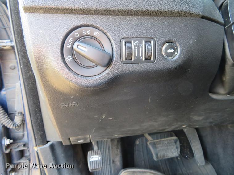 image for item L2261 2012 Dodge Charger Police