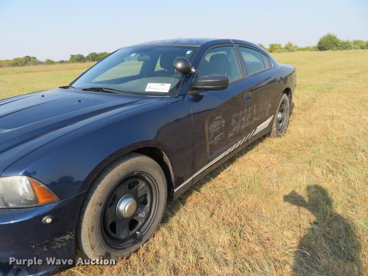 image for item L2261 2012 Dodge Charger Police