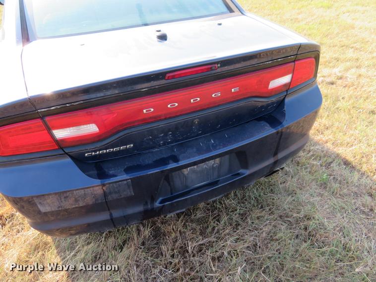 image for item L2261 2012 Dodge Charger Police