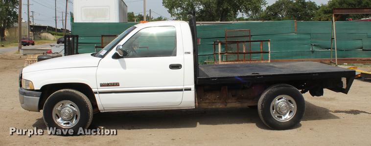 image for item L3194 1994 Dodge Ram 2500 flatbed pickup truck