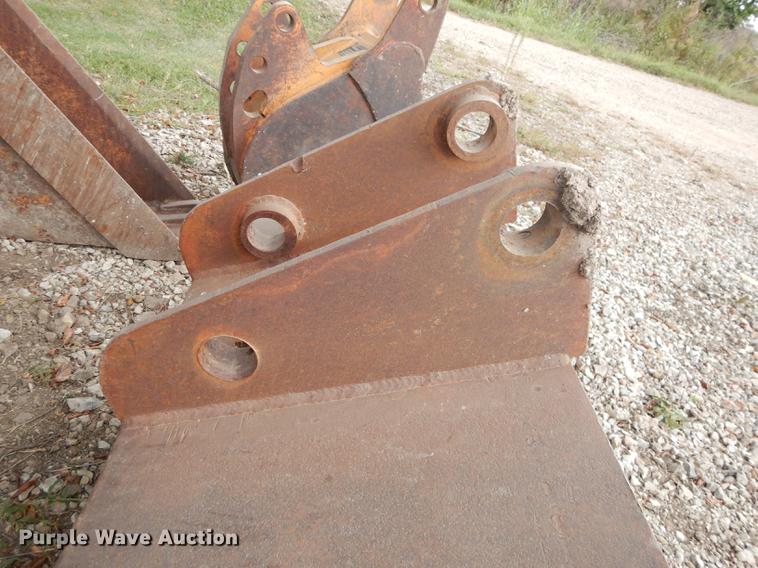 image for item BY9954 34"W bucket