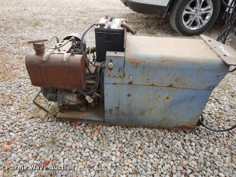 image for item BY9957 Miller Blue Star welder/generator