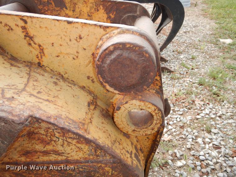 image for item BY9958 Hensley bucket