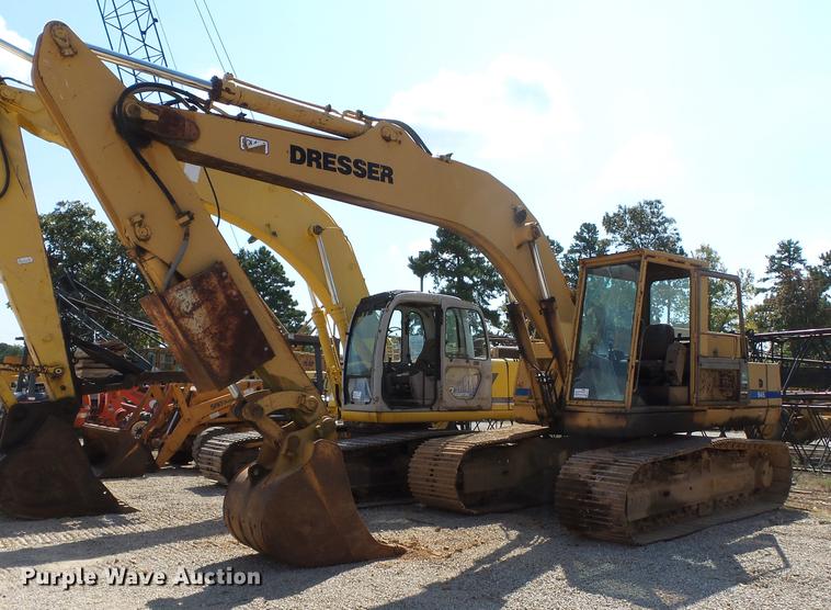 image for item DA2371 1987 Dresser 645 excavator