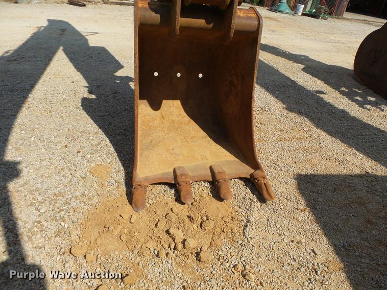 image for item DA2371 1987 Dresser 645 excavator