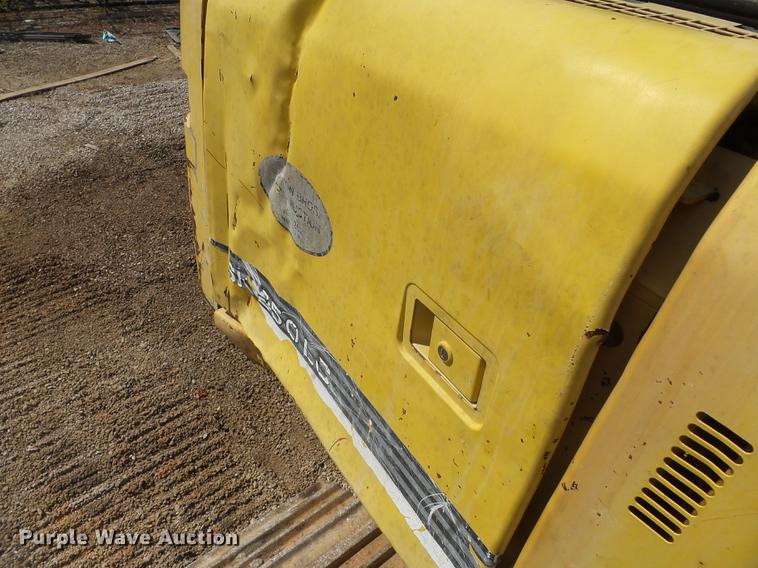image for item DA2372 2000 Kobelco SK250LC excavator