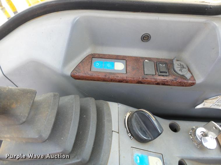 image for item DA2372 2000 Kobelco SK250LC excavator