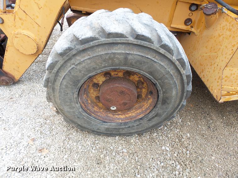 image for item DA2373 Case 580L backhoe
