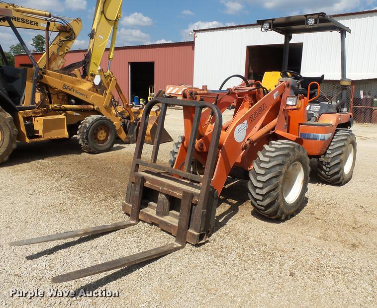 image for item DA2374 Kubota R520 wheel loader