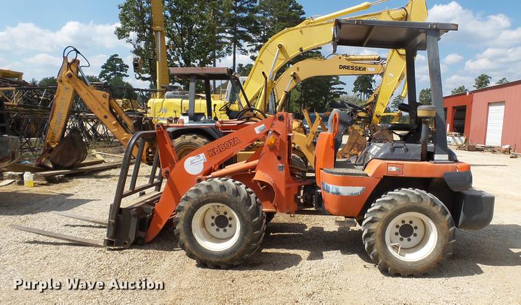 image for item DA2374 Kubota R520 wheel loader