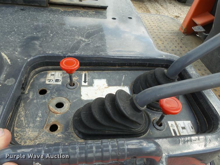 image for item DA2374 Kubota R520 wheel loader