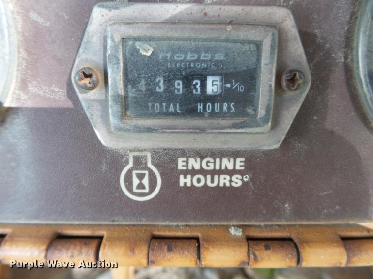 image for item DA2375 1987 Case 450C dozer