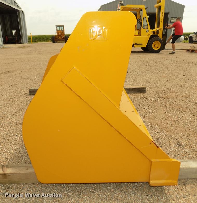 image for item DA3099 Caterpillar bucket