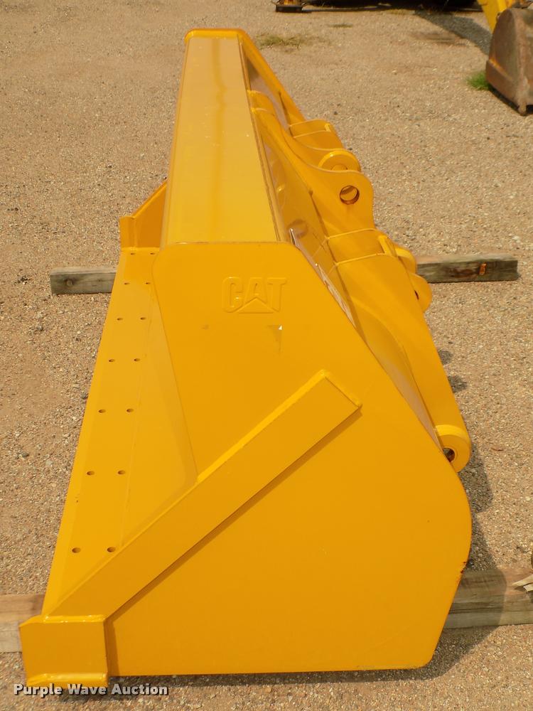 image for item DA3099 Caterpillar bucket