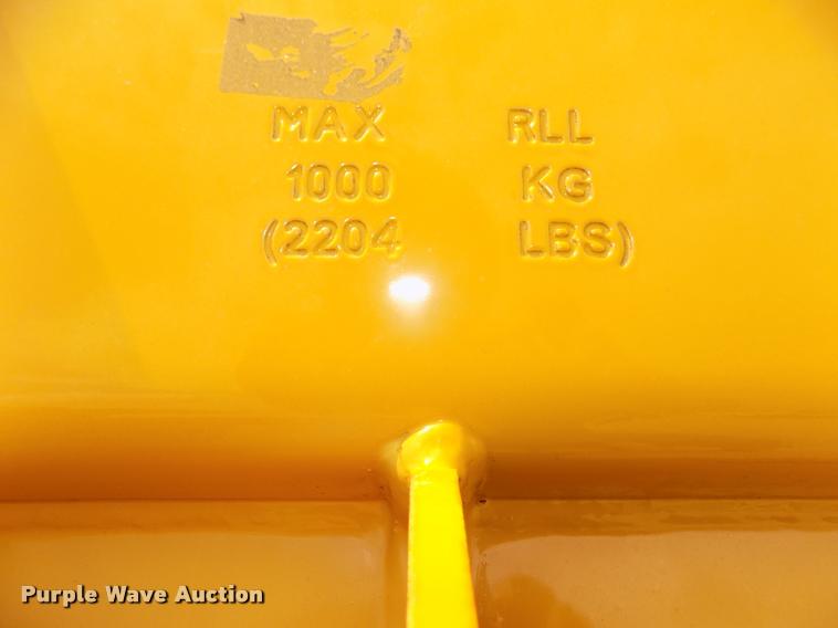 image for item DA3099 Caterpillar bucket