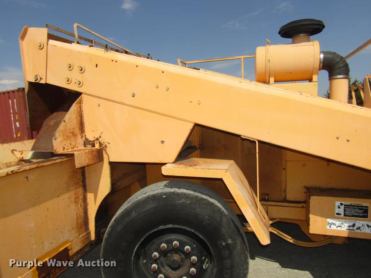 image for item DA3157 1998 Rosco Flaherty SPR-H-H chip spreader