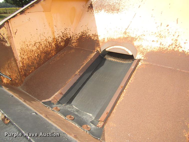 image for item DA3157 1998 Rosco Flaherty SPR-H-H chip spreader