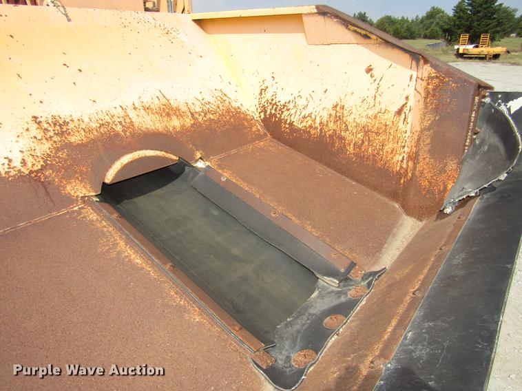 image for item DA3157 1998 Rosco Flaherty SPR-H-H chip spreader