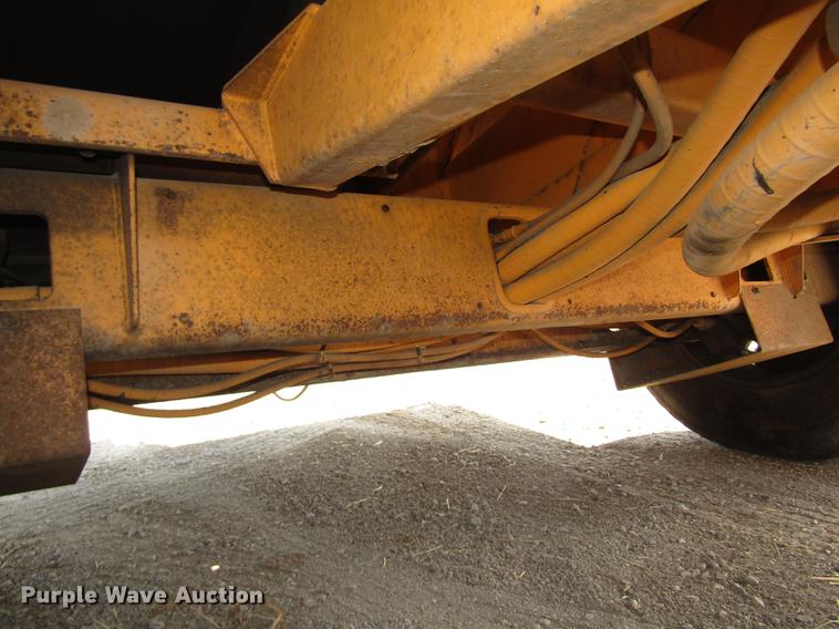 image for item DA3157 1998 Rosco Flaherty SPR-H-H chip spreader