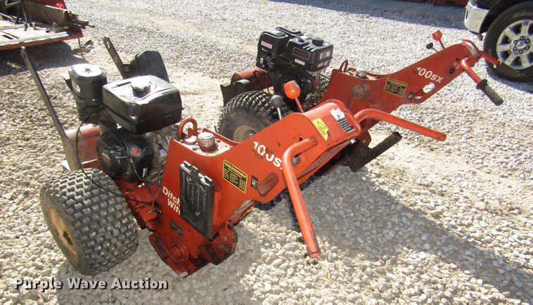 image for item DA3163 (2) 2006 Ditch Witch 100SX cable plows