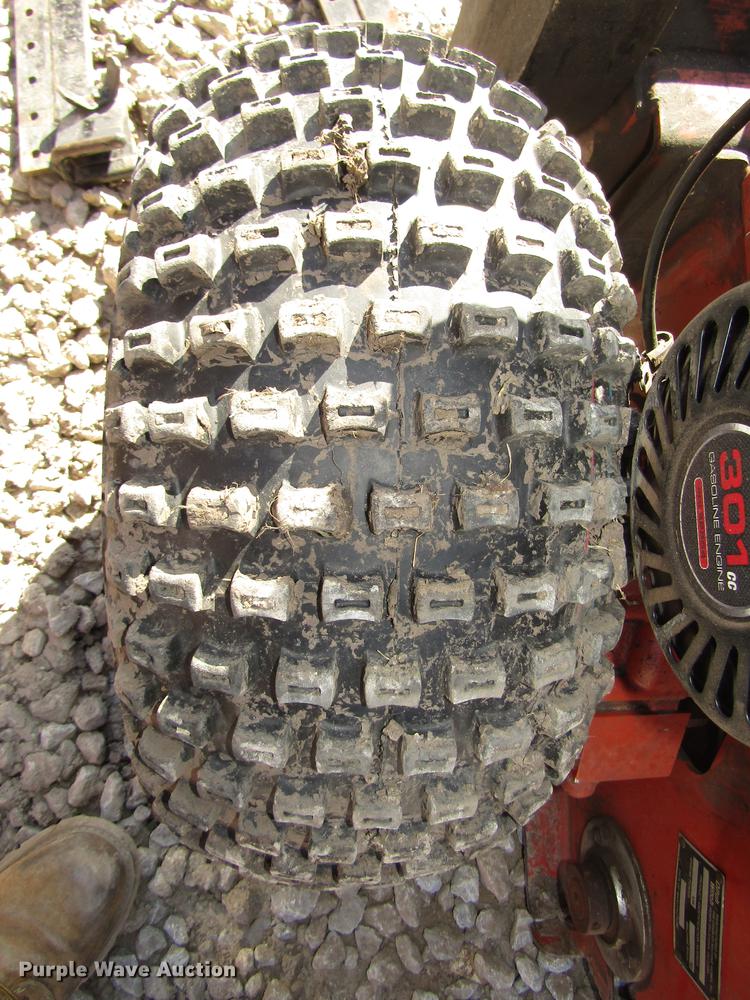 image for item DA3163 (2) 2006 Ditch Witch 100SX cable plows