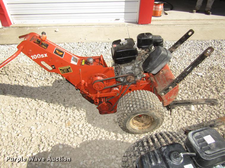 image for item DA3163 (2) 2006 Ditch Witch 100SX cable plows