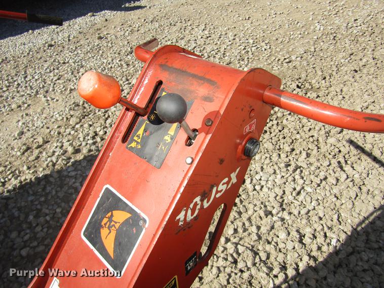 image for item DA3163 (2) 2006 Ditch Witch 100SX cable plows