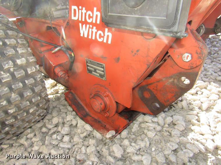 image for item DA3163 (2) 2006 Ditch Witch 100SX cable plows