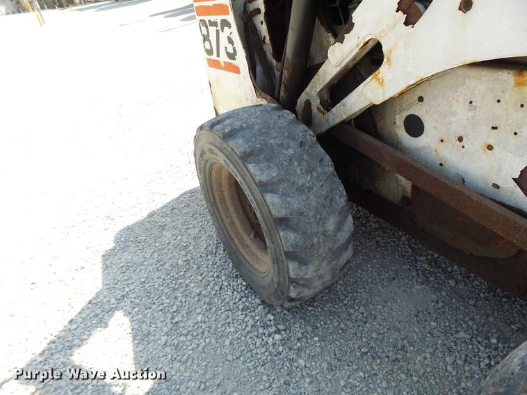 image for item DB1432 1999 Bobcat 873 skid steer