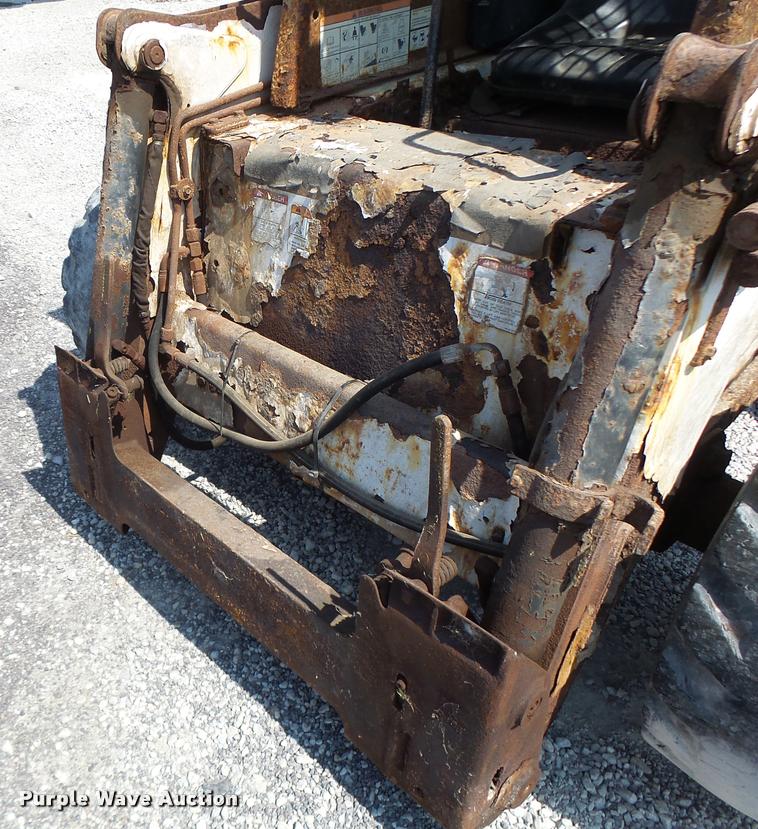 image for item DB1432 1999 Bobcat 873 skid steer