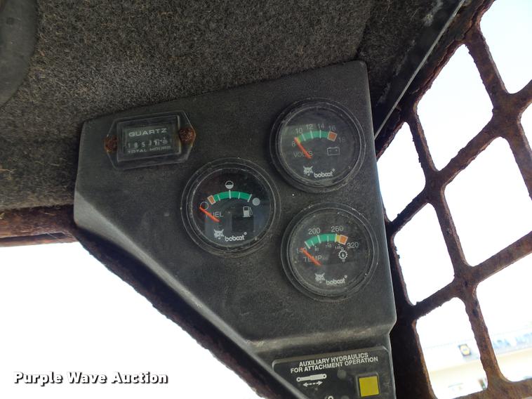 image for item DB1432 1999 Bobcat 873 skid steer
