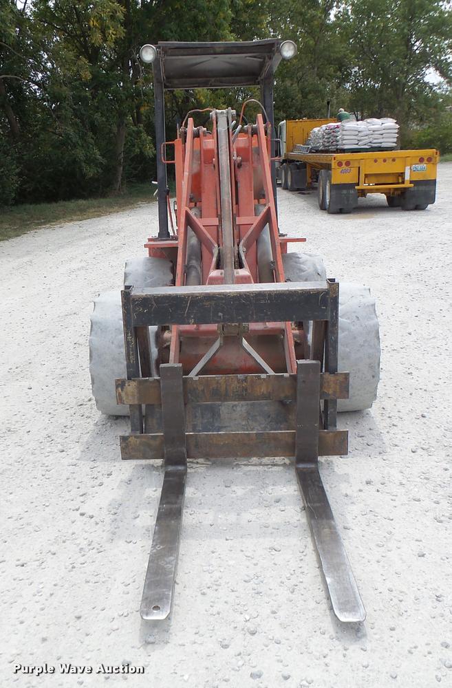 image for item DB1433 Wilmar Wrangler wheel loader