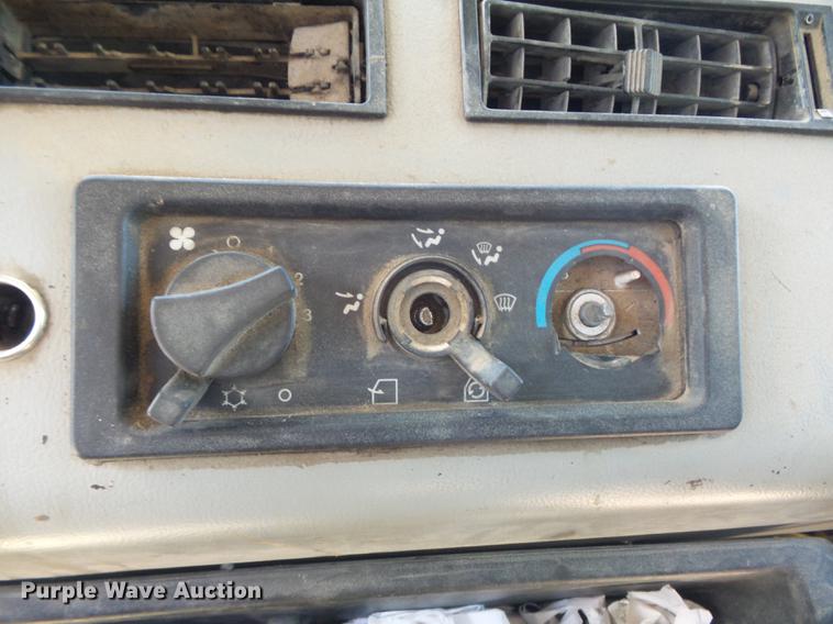 image for item DB6441 1999 Freightliner FLD dump truck