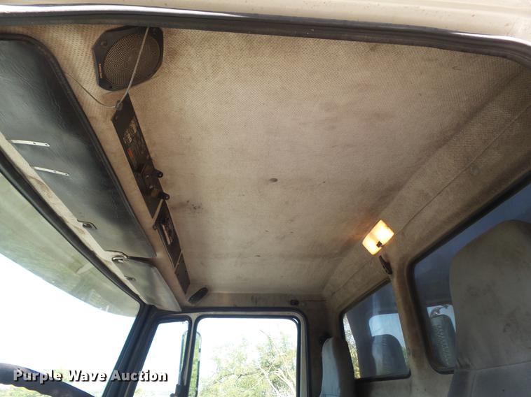 image for item DB6441 1999 Freightliner FLD dump truck