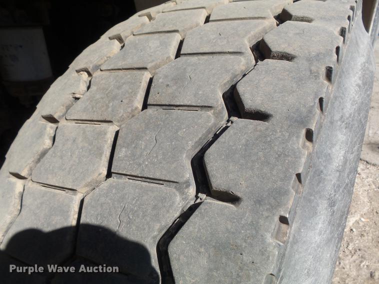 image for item DB6441 1999 Freightliner FLD dump truck