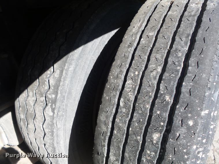 image for item DB6441 1999 Freightliner FLD dump truck